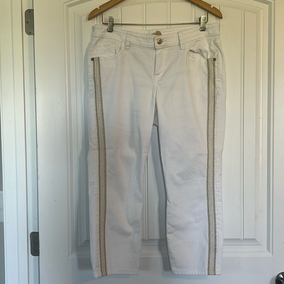 Tommy Bahama Ana Twill Embroidered Cropped Jeans Size 10 - Picture 2 of 7